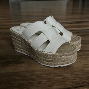 Women’s sandal wedge
